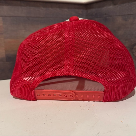 1980s novelty SnapBack trucker hat by Headwear
Laser Breath Chili - Picture 5 of 8